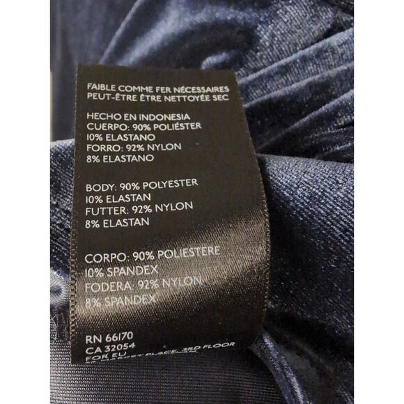 Urban Outfitters Brooklyn velvet playsuit romper M - Picture 9 of 11